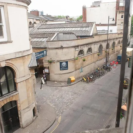 1 Bedroom In Central Lejlighed Bristol